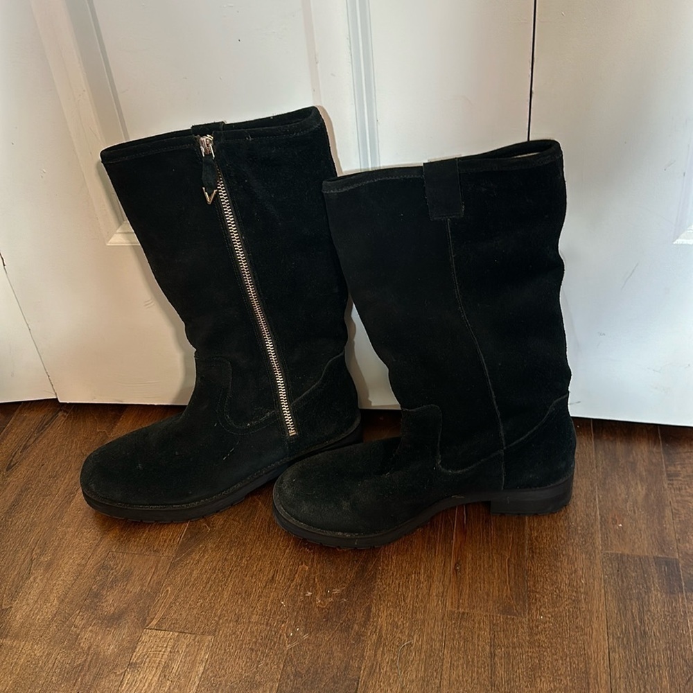 Vionic black suede leather lo-calf boots w/sealed zippers Sherpa lined size 6.5
